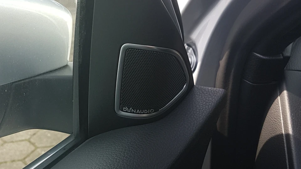 Volkswagen Passat Variant Dynaudio 5