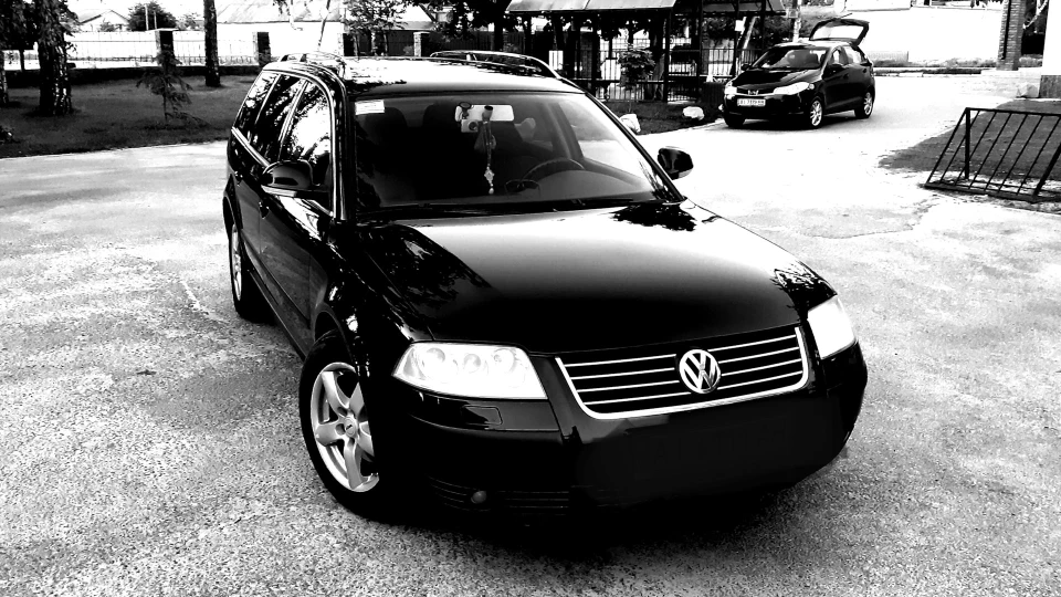 Volkswagen Passat Variant Family Tractor 2