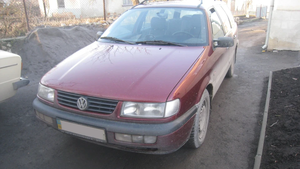Volkswagen Passat Variant Червона бестія 2