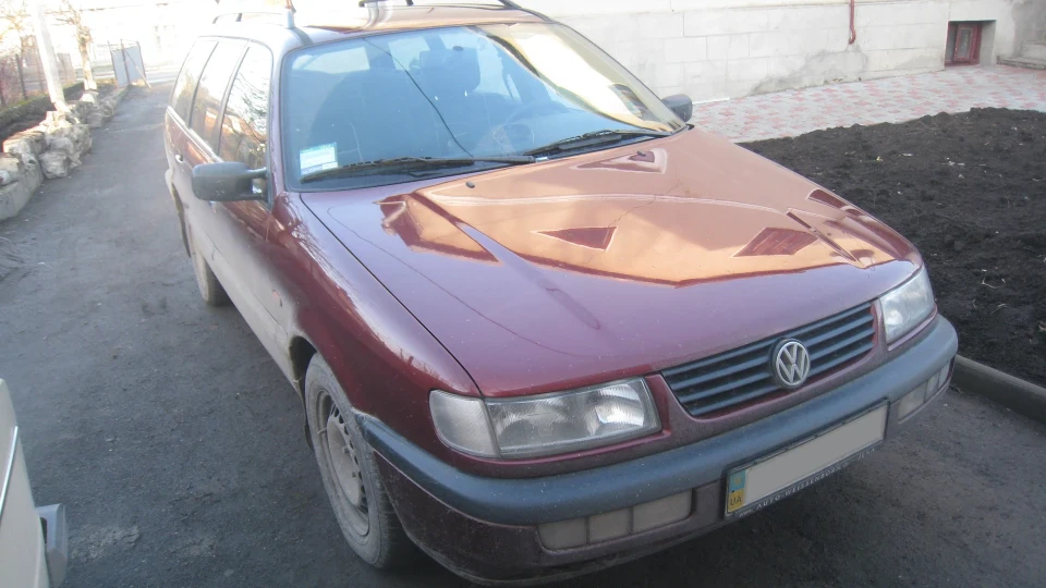 Volkswagen Passat Variant Червона бестія 3