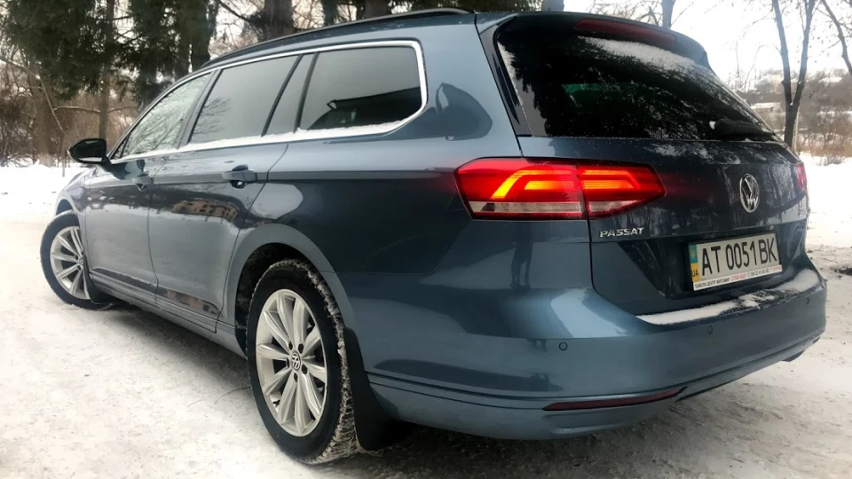 Volkswagen Passat Variant Крокодил 3