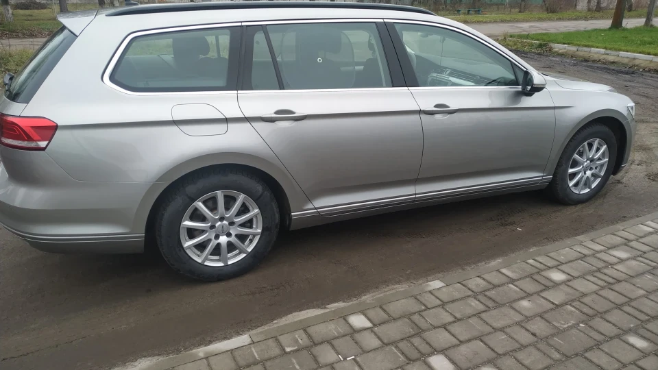 Volkswagen Passat Variant LED 1.6 comfortline 3