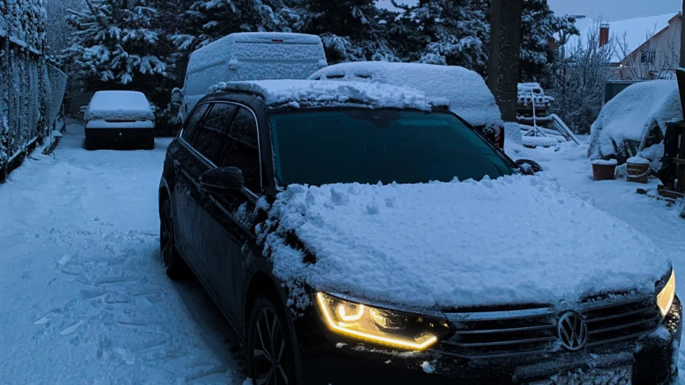 Volkswagen Passat Variant МРІЯ)