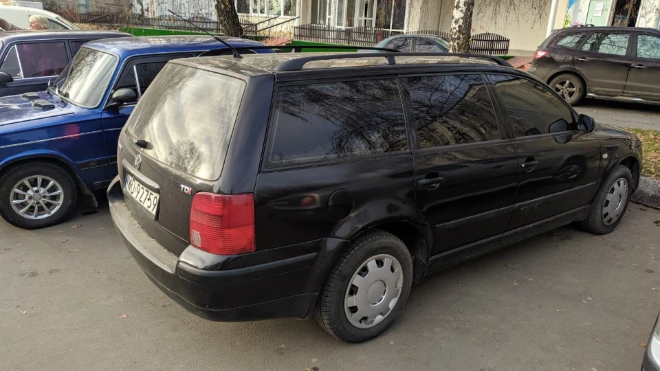 Volkswagen Passat Variant Мінітаурег 2