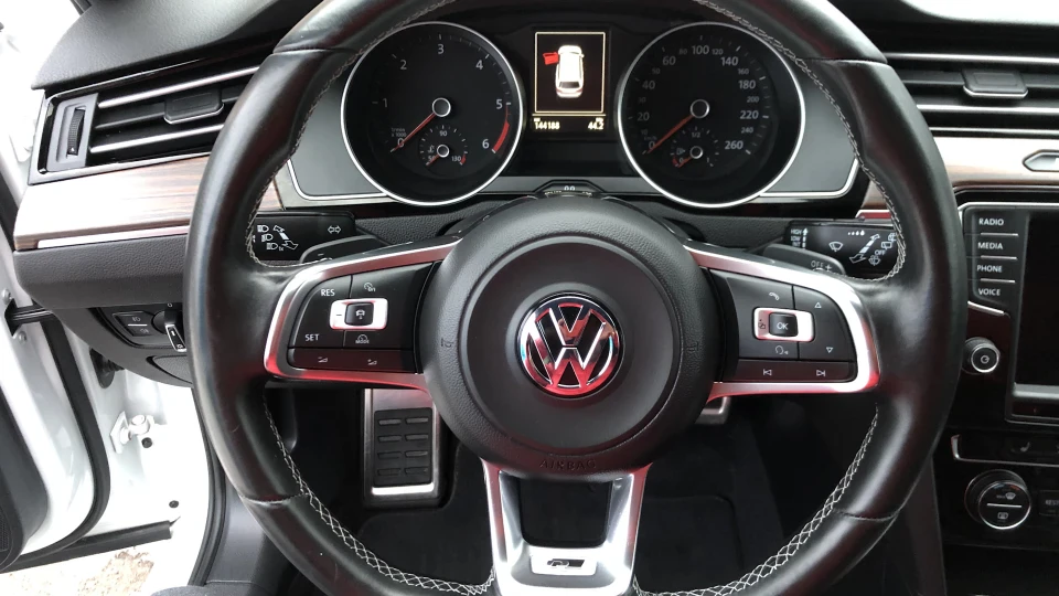Volkswagen Passat Variant R-line 4motion 3