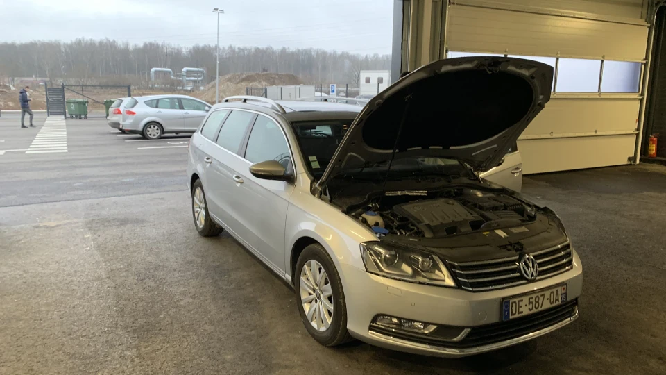 Volkswagen Passat Variant Сірий німець