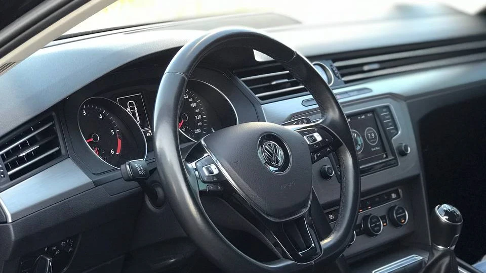 Volkswagen Passat Variant В8 2
