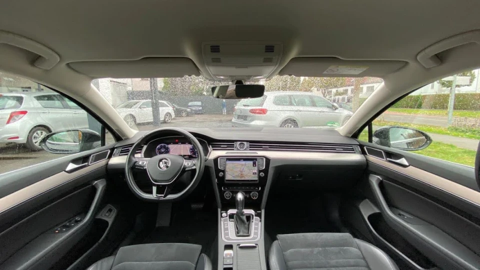Volkswagen Passat Variant Variant 2.0 Highline 2