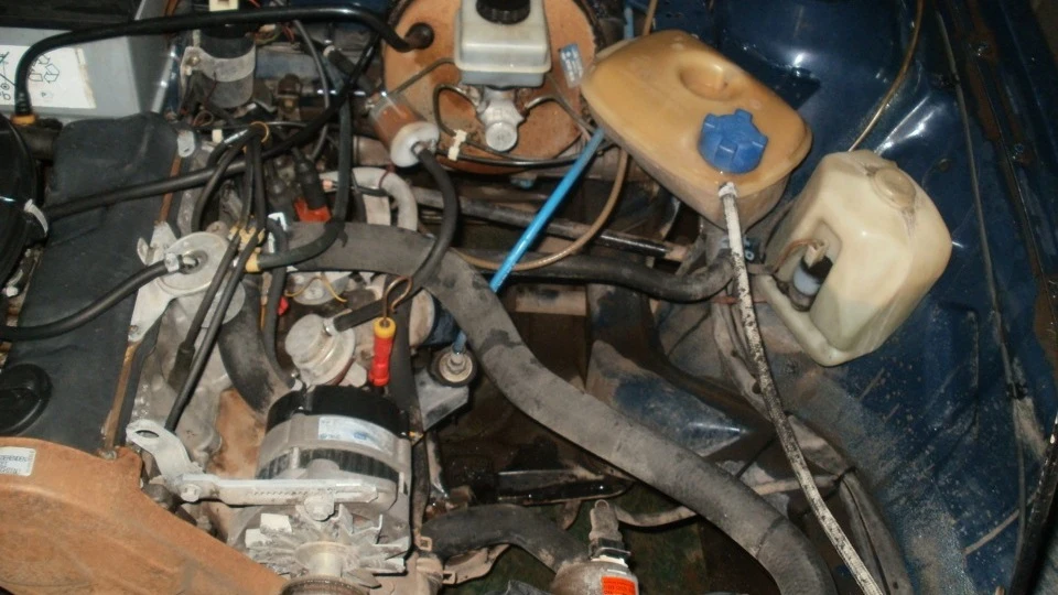 Volkswagen Passat Variant Variant1,6, Pierburg 2E2 5
