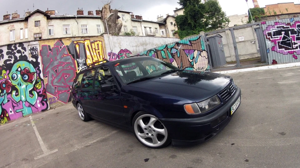 Volkswagen Passat Variant [VDUB Crew] 4