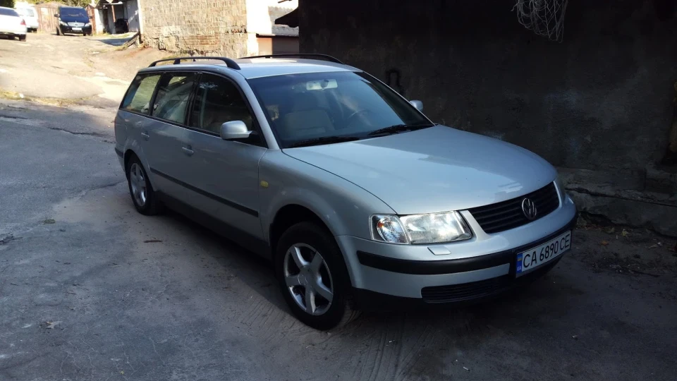 Volkswagen Passat Variant VR5 Syncro зі Стокгольму 3