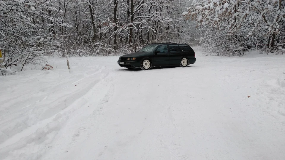 Volkswagen Passat Variant vr6 на пневмі