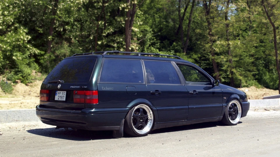 Volkswagen Passat Variant vr6 на пневмі 3