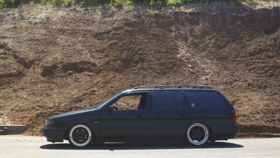 Volkswagen Passat Variant vr6 на пневмі 4
