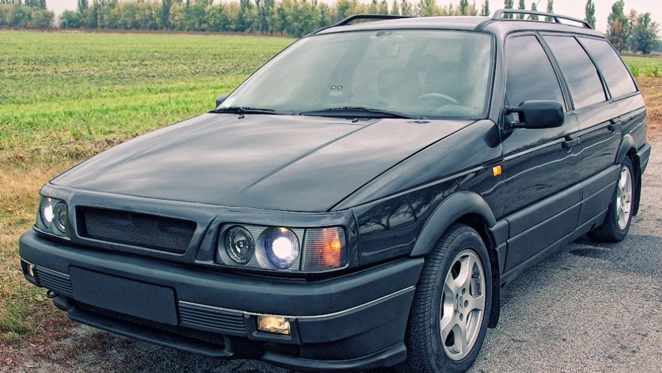 Volkswagen Passat Variant VR6 2