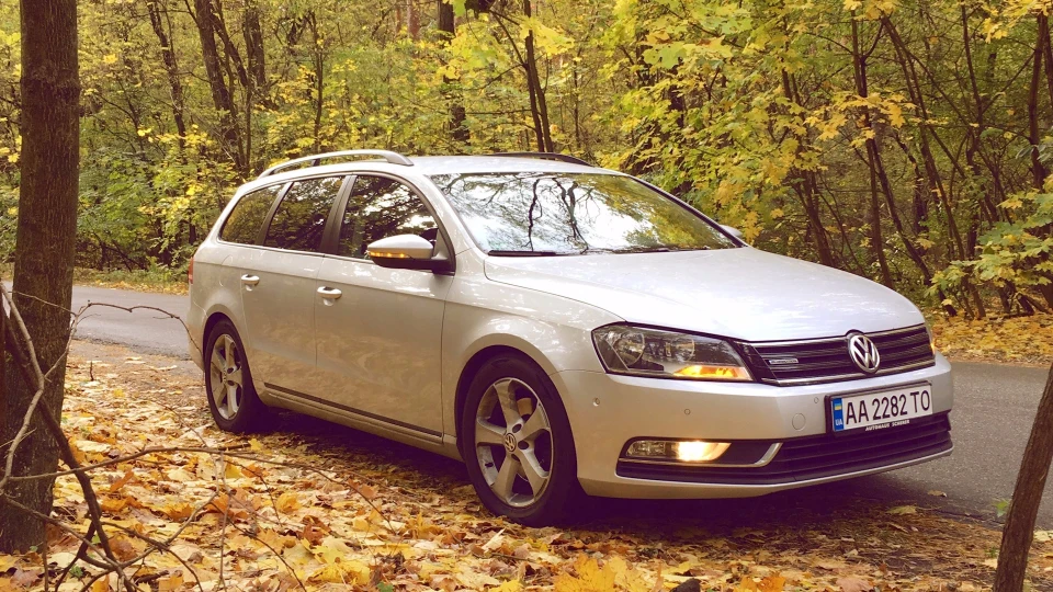 Volkswagen Passat Variant YUG 5