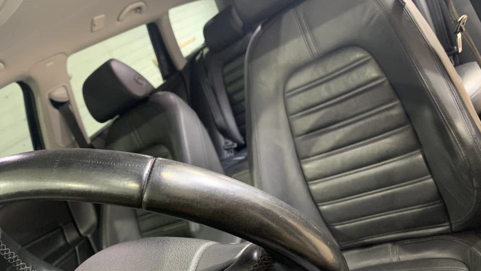 Volkswagen Passat Variant Заряджання сарай) 2