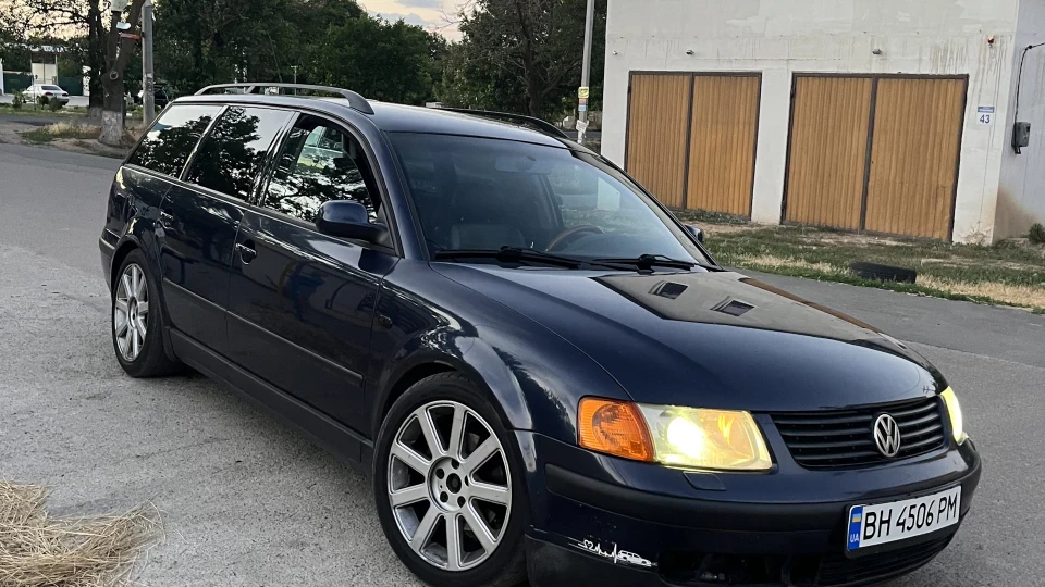 Volkswagen Passat 2