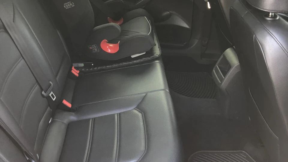 Volkswagen Passat 2