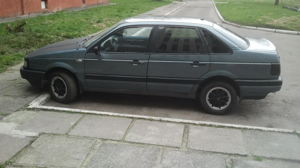Volkswagen Passat 2