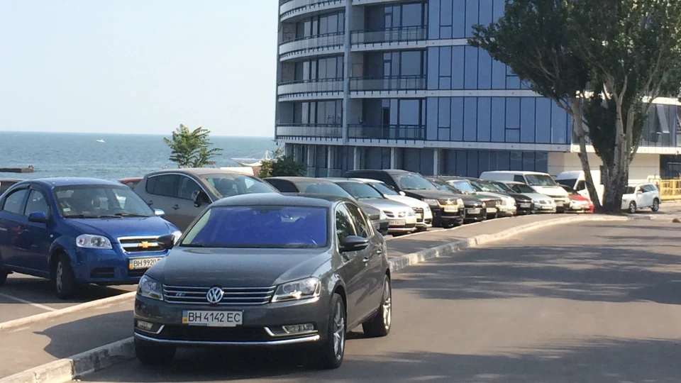 Volkswagen Passat 2