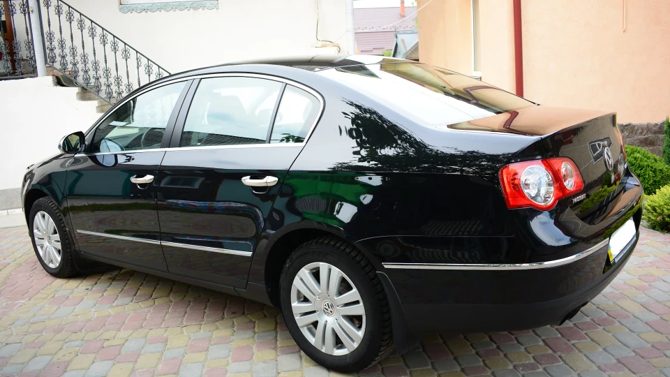 Volkswagen Passat 2