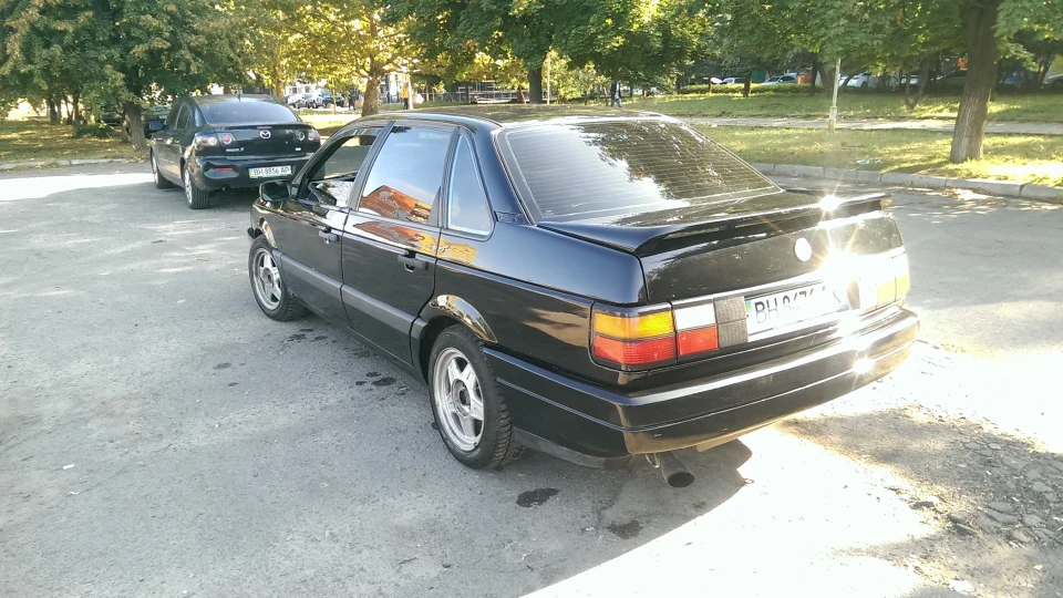 Volkswagen Passat 2