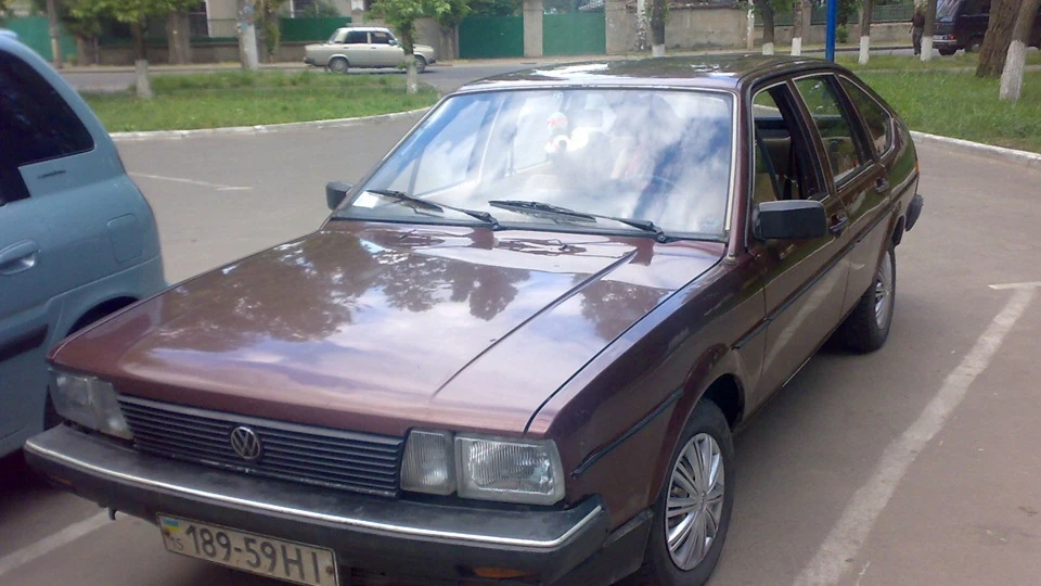 Volkswagen Passat 2