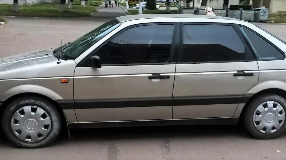 Volkswagen Passat 2