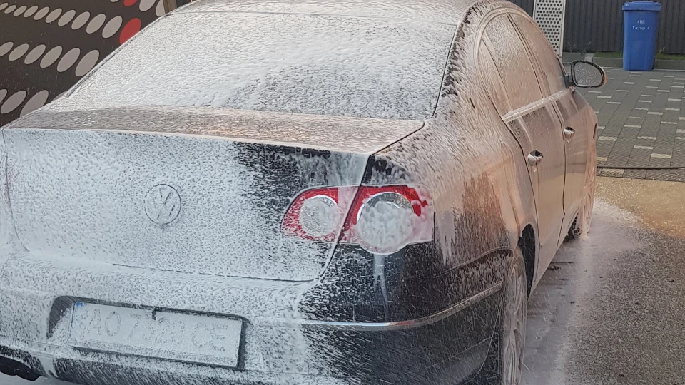 Volkswagen Passat 140 сил радості 4
