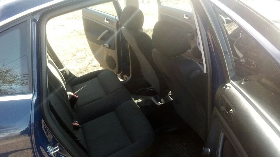 Volkswagen Passat 1.6 газ/бензин 3