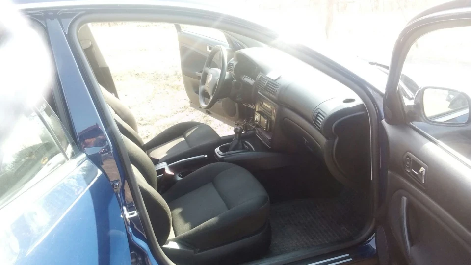 Volkswagen Passat 1.6 газ/бензин 4