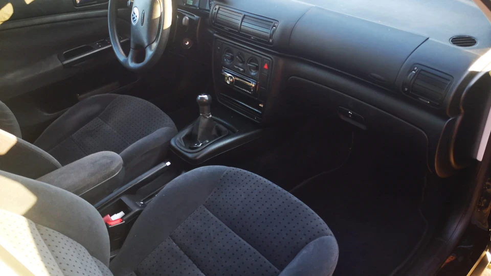 Volkswagen Passat 1.6 2