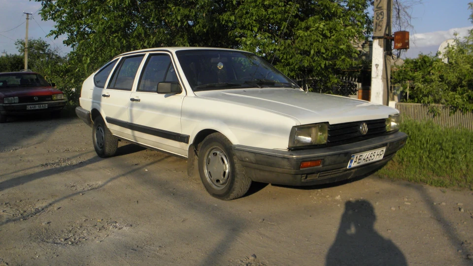 Volkswagen Passat 1.6d 4