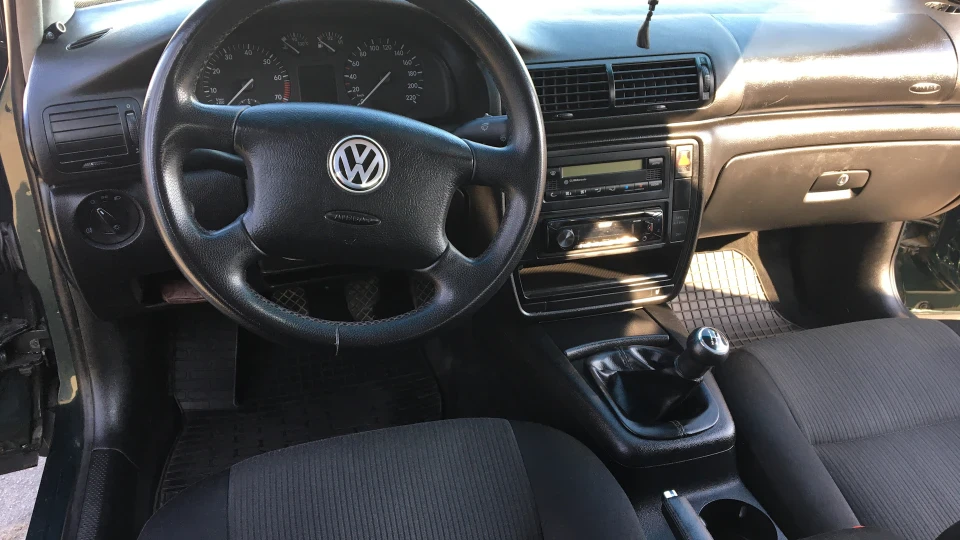 Volkswagen Passat 1.8 ADR 4