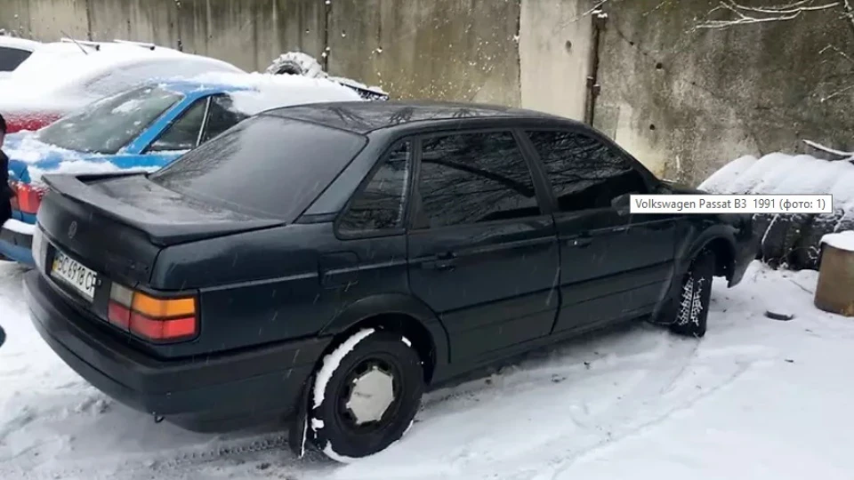 Volkswagen Passat 1,8 моно інжектор