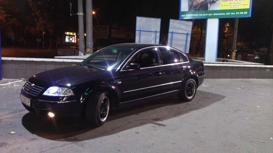 Volkswagen Passat 1.8 T 4