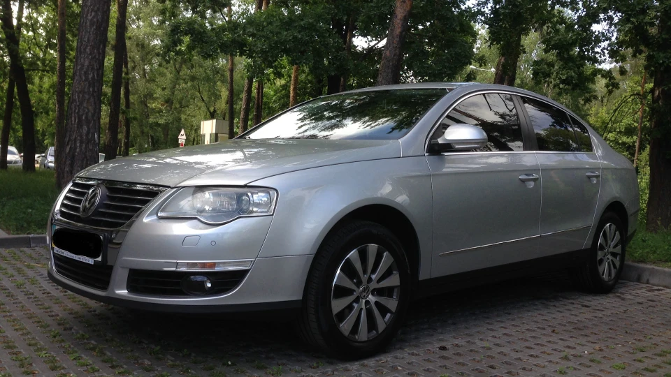 Volkswagen Passat 1.8 TSI Highline 4