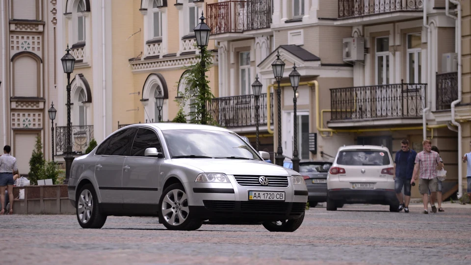 Volkswagen Passat 1,8 турбо
