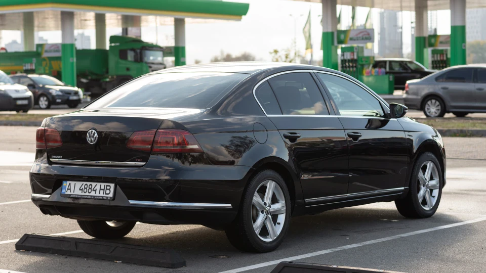 Volkswagen Passat 1.8 3