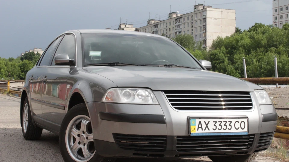 Volkswagen Passat 1.8T AWT 3
