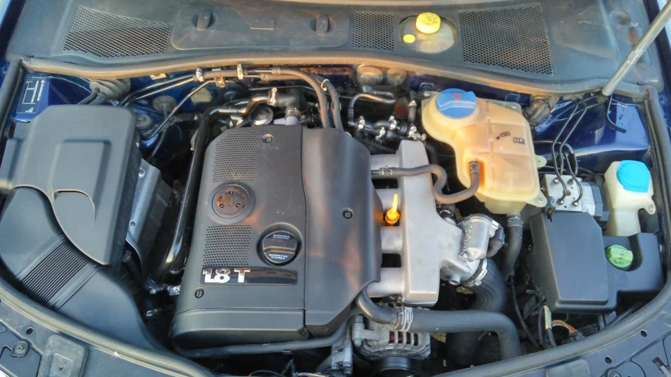 Volkswagen Passat 1.8T 4