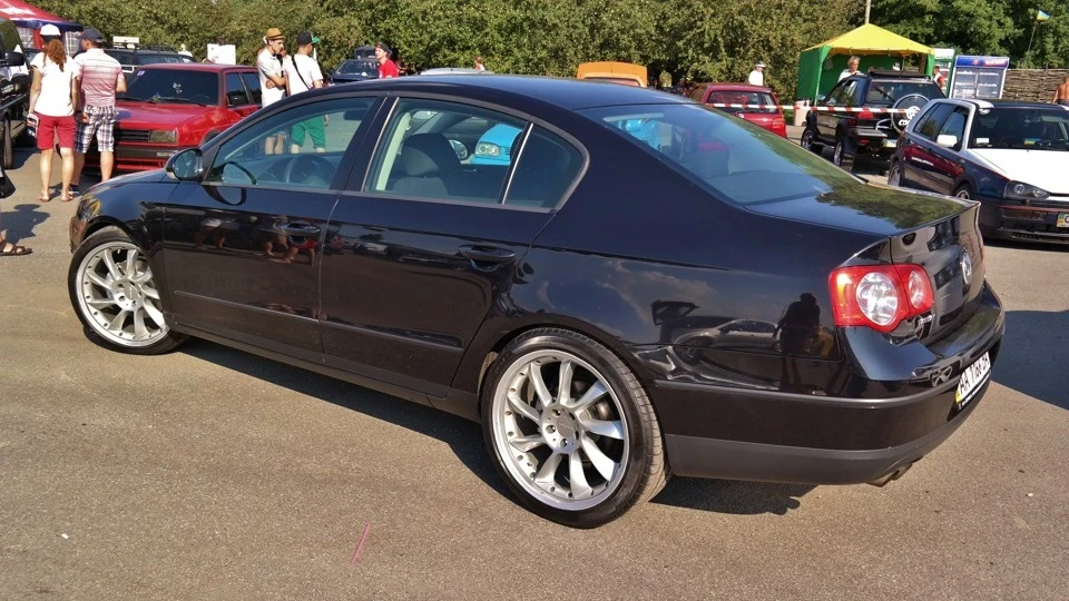 Volkswagen Passat 1.8Т 2