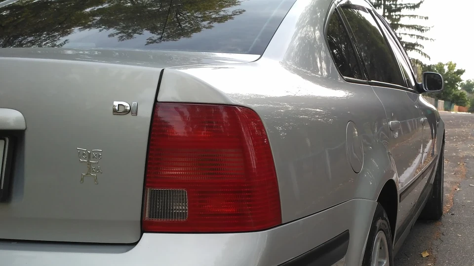 Volkswagen Passat 1.9 TDI AFN 4