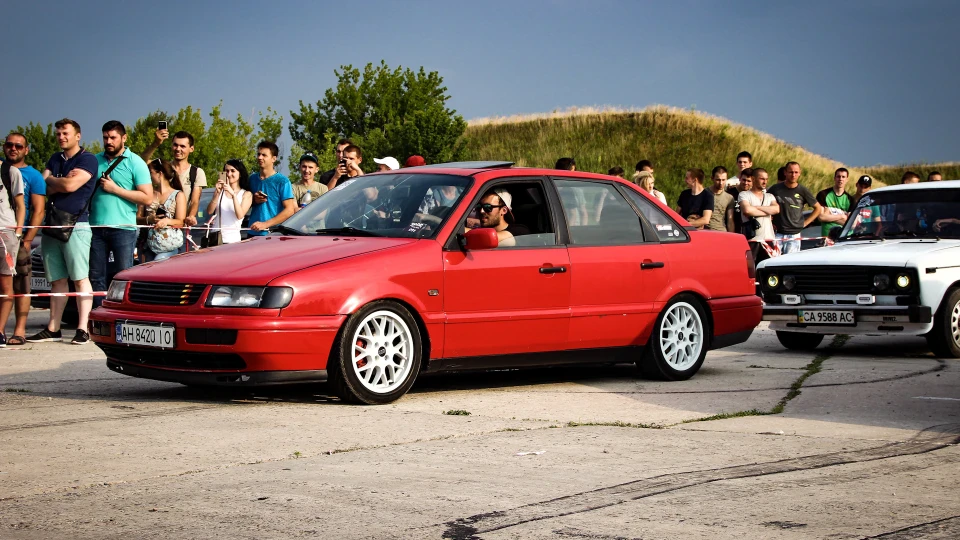Volkswagen Passat ★ 2.0 16v Turbo Inside 3