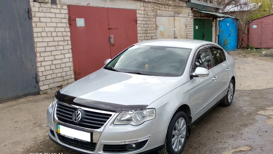 Volkswagen Passat 2.0 FSI BVZ 5