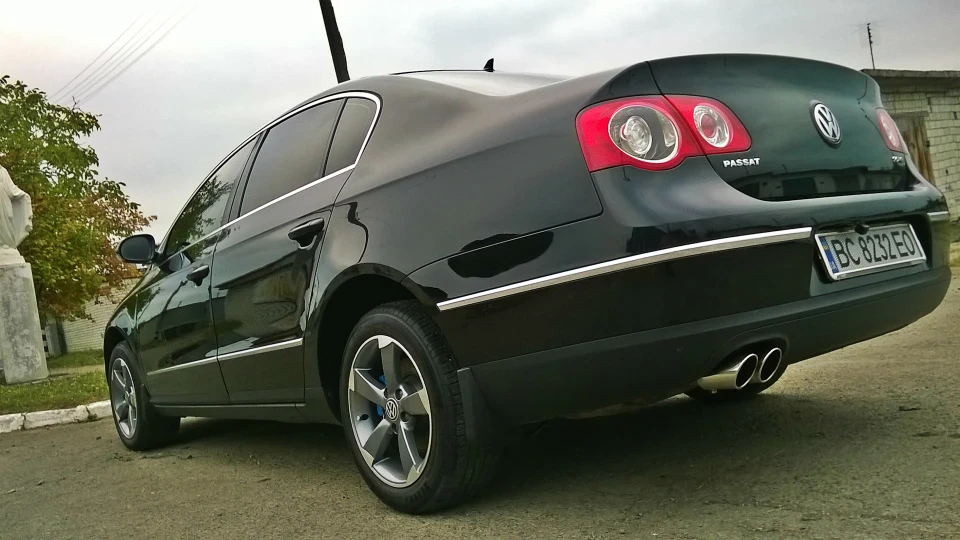 Volkswagen Passat 2.0 FSI Highline 🇩🇪 4
