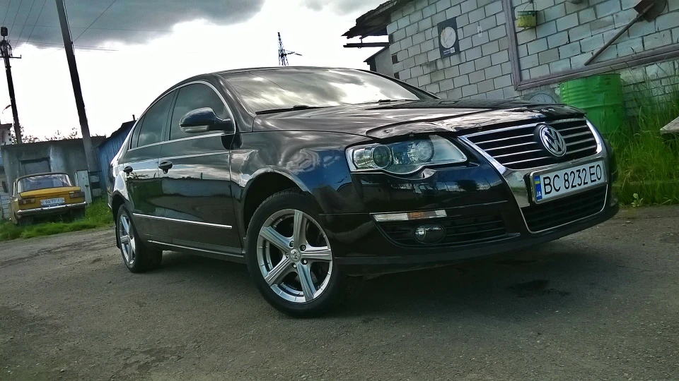 Volkswagen Passat 2.0 FSI Highline 🇩🇪 5