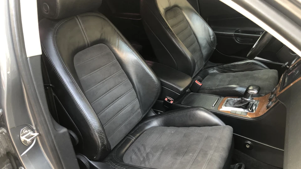 Volkswagen Passat 2,0 FSI 3