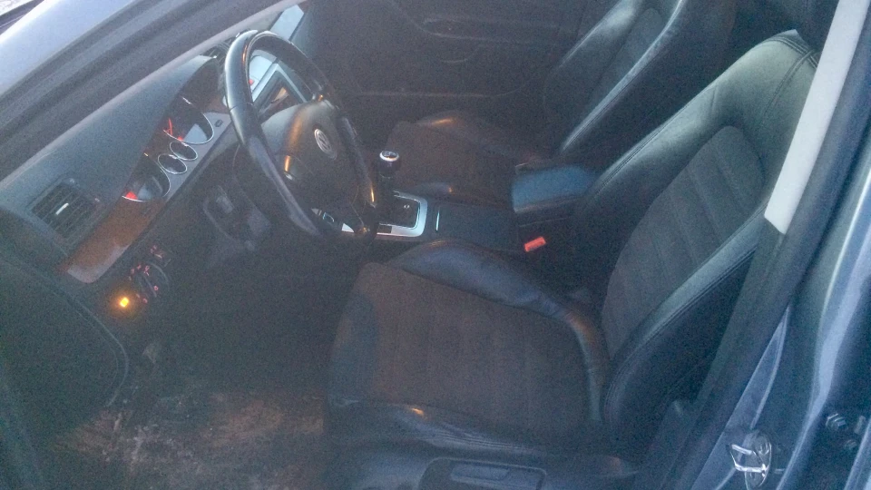 Volkswagen Passat 2.0 FSI 2